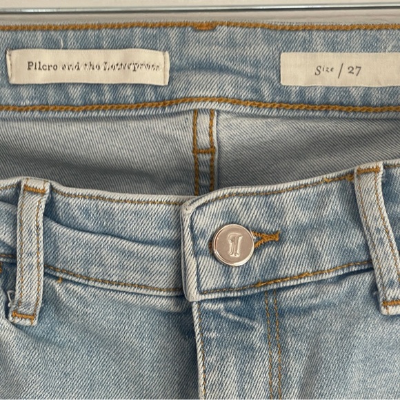 Pilcro Embroidered Jeans Sz 27 Gently Loved - Picture 5 of 7